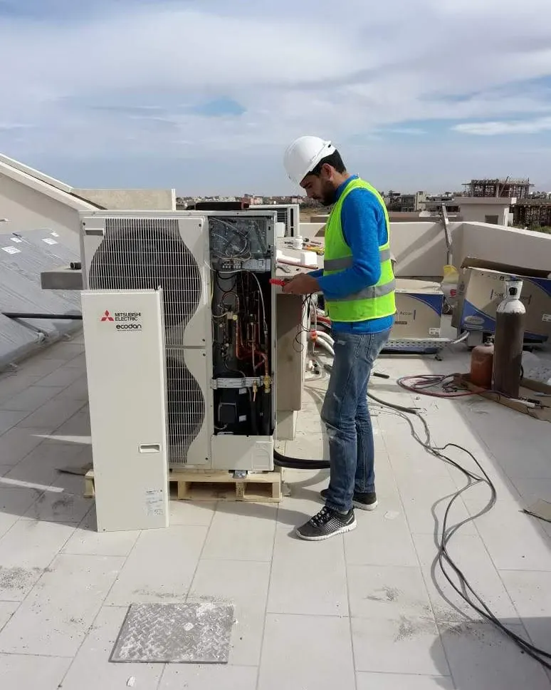 Puesta en marcha de una bomba de calor Mitsubishi Electric